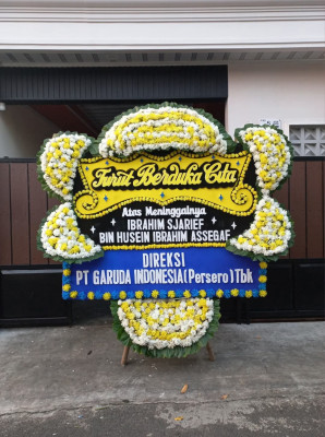 Papan Bunga Duka di Benteng